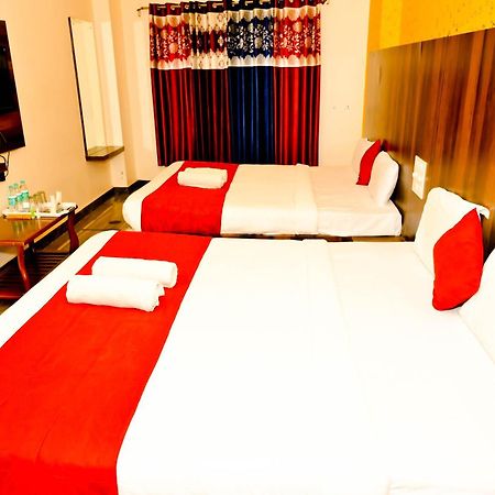 Townhouse Mk Hotel จิกมากาลูร์ ภายนอก รูปภาพ
