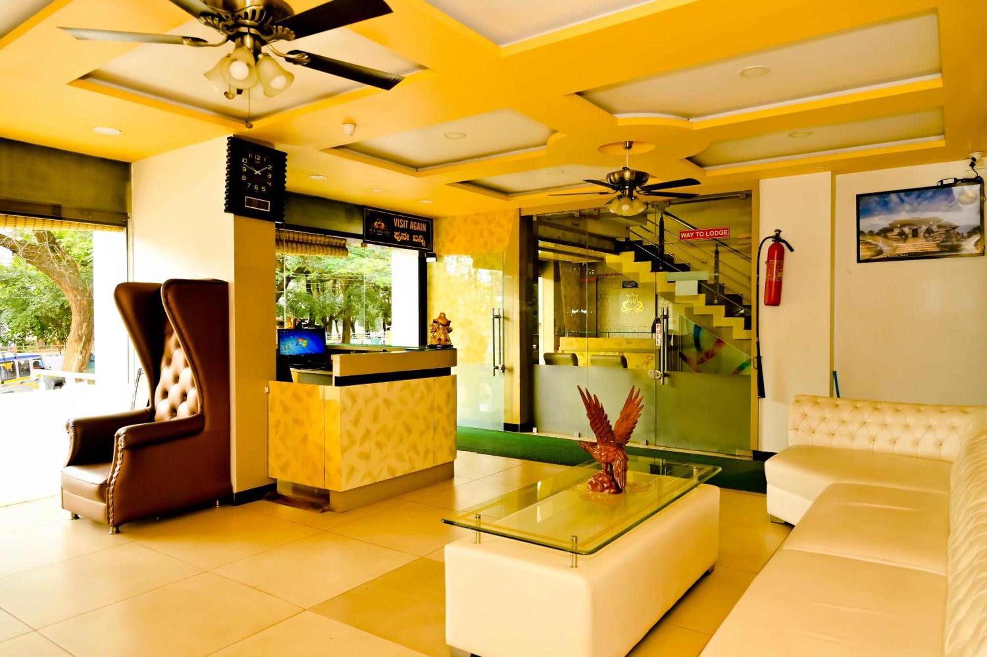 Townhouse Mk Hotel จิกมากาลูร์ ภายนอก รูปภาพ